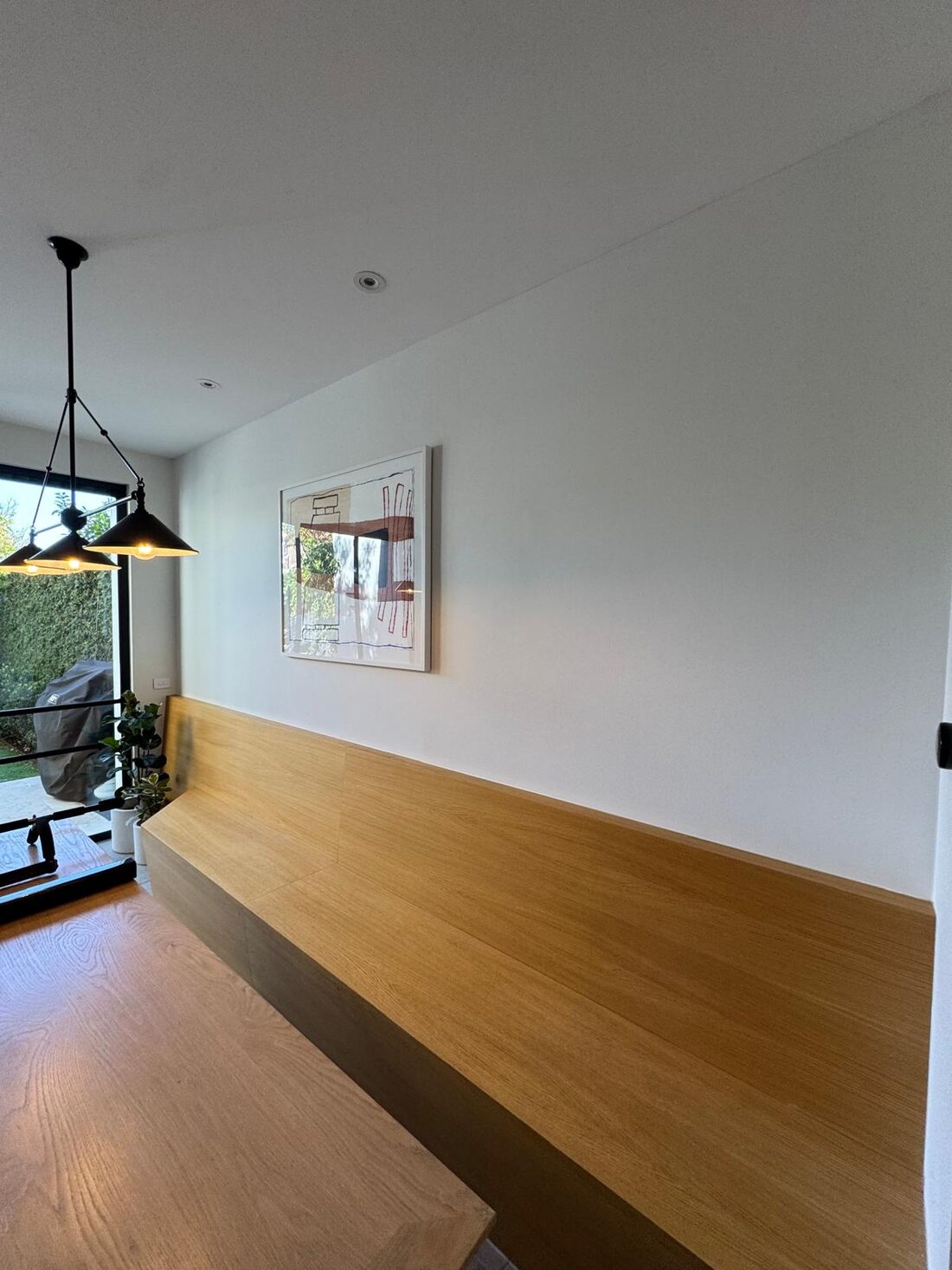 Dining room, finished, painted by Mak Paints in Melbourne