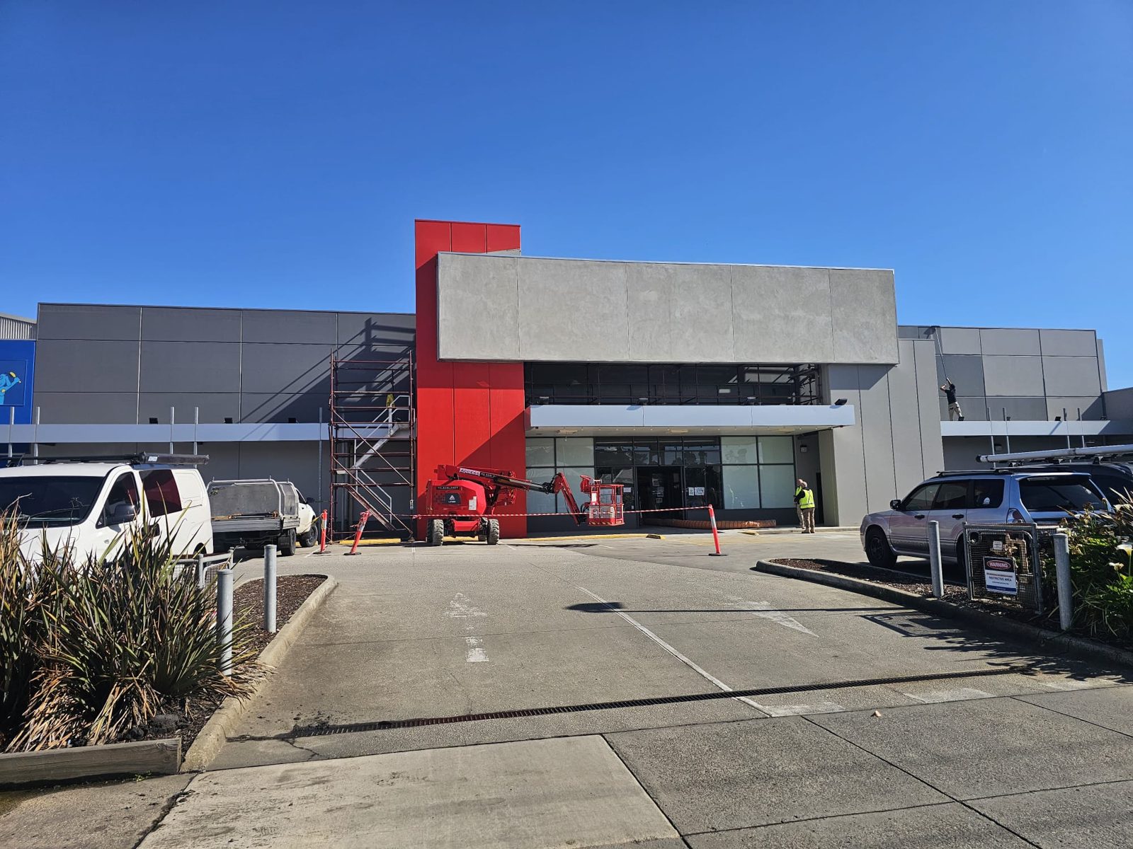 Retail facade, finished, painted by Mak Paints in Melbourne